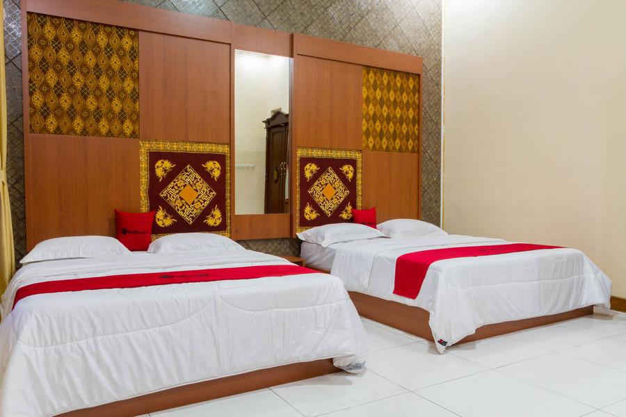 Reddoorz @ Pataruman Garut Eksteriør bilde